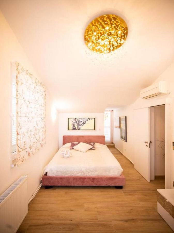 Tirkizni Val Apartment ซาดาร์ ภายนอก รูปภาพ