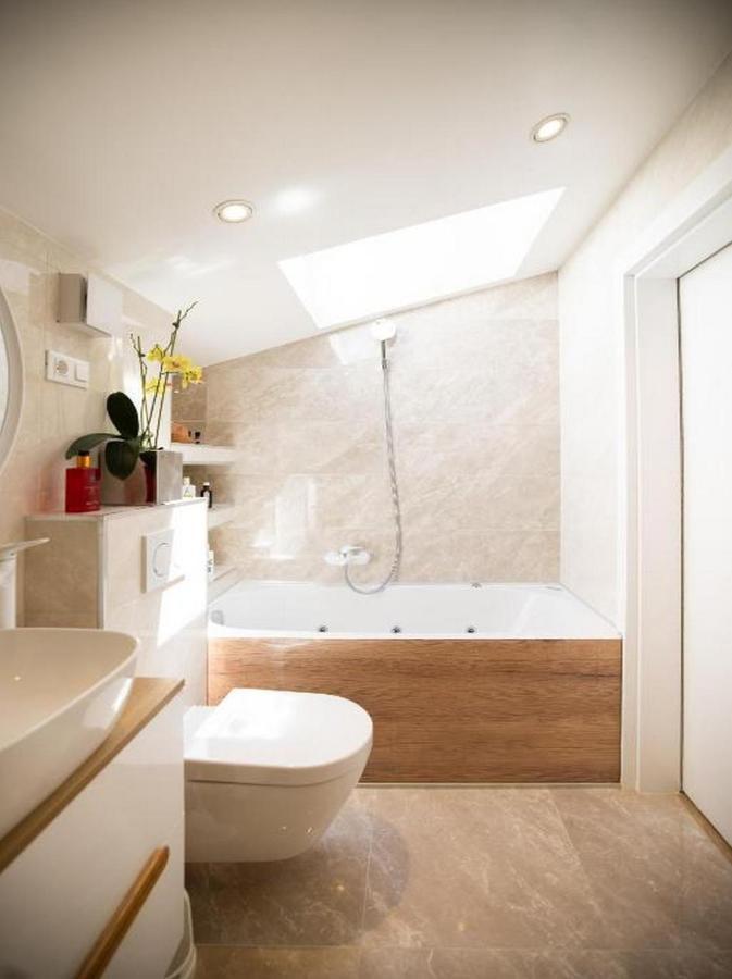Tirkizni Val Apartment ซาดาร์ ภายนอก รูปภาพ